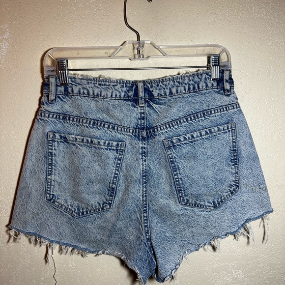 garage jean shorts - Picture 2 of 3